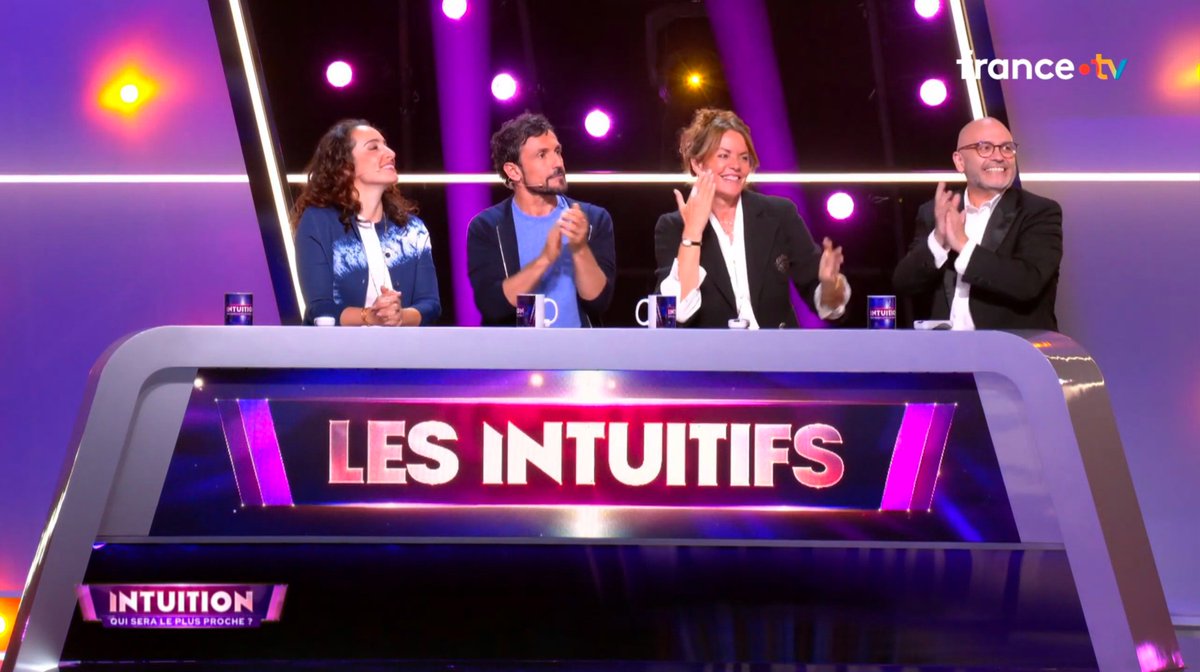 Fier d’avoir contribué à la Direction et Conception Artistique d'#Intuition avec la team <a href="/kennedyagencyfr/">KENNEDY AGENCY</a>  !

📺 RDV le 20/09 à 21h10 sur <a href="/FranceTV/">France tv</a> pour le prochain numéro d'#Intuition • Qui sera le plus proche ? Animé par <a href="/cyrilferaud/">Cyril Féraud</a>

#HabillageTV #Intuition #France2 #Teamwork