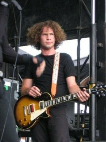 toro_saurus's tweet photo. bc like 3 of you wanted it, here’s a thread of all my favorite ray toro photos!!!! starting off strong https://t.co/GvaaahkDij