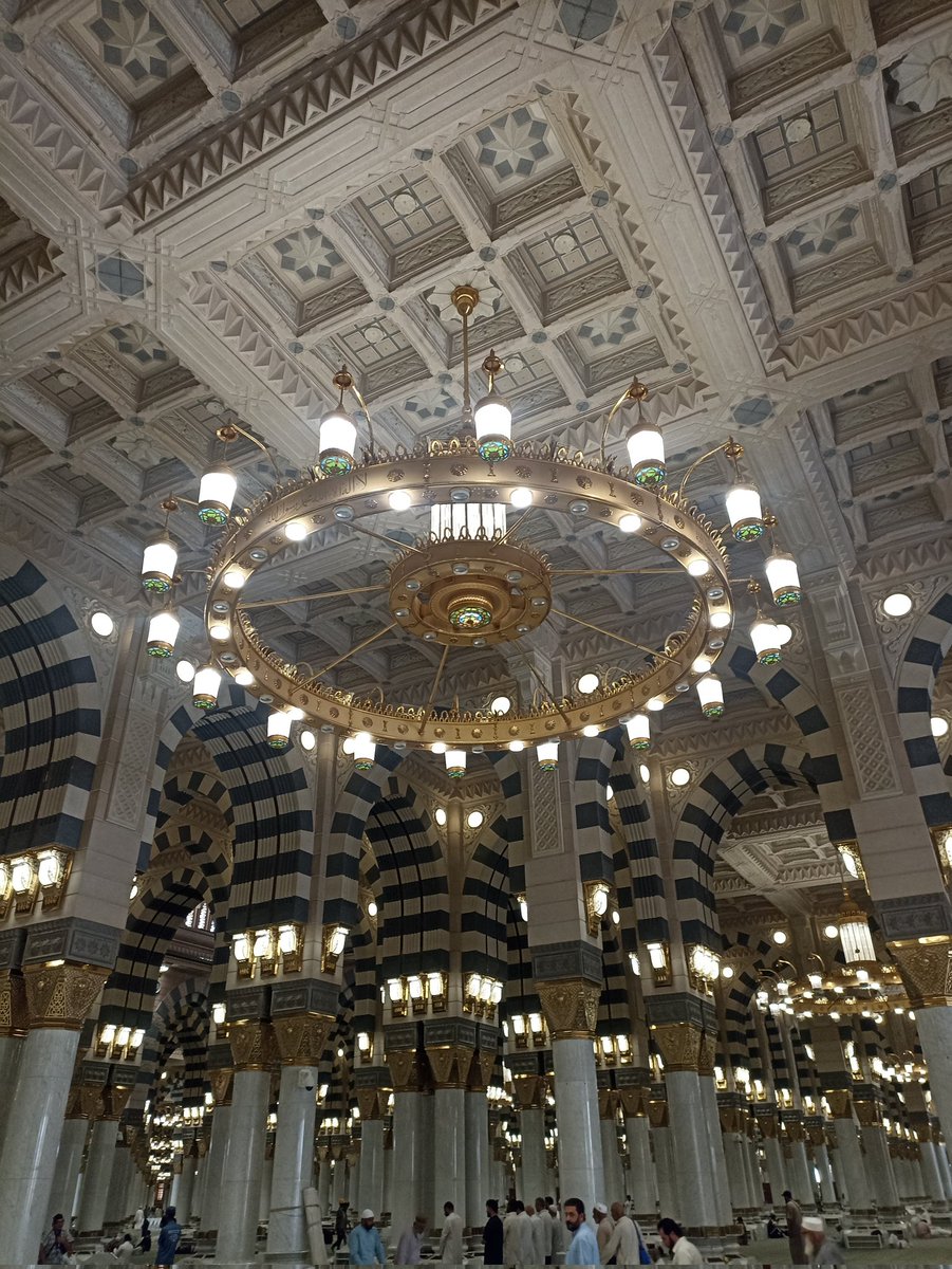 Di umrohke mertua, 
Alhamdulillah