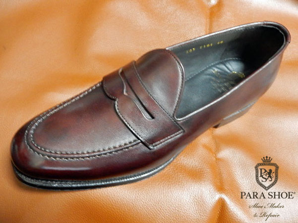 parashoecom's tweet photo. PARASHOE 手染め（パティーヌ）ローファーのブラウン（茶色）28cm（28センチ）をオーダーいただきました。ありがとうございます。
https://t.co/faBmjPoG1h

ご注文いただいてから、職人が一足一足染め上げます。

■商品ページ
https://t.co/74yiqOOACl

#革靴 #手染め #パティーヌ #靴 #ローファー https://t.co/BZE6EtI8Ie