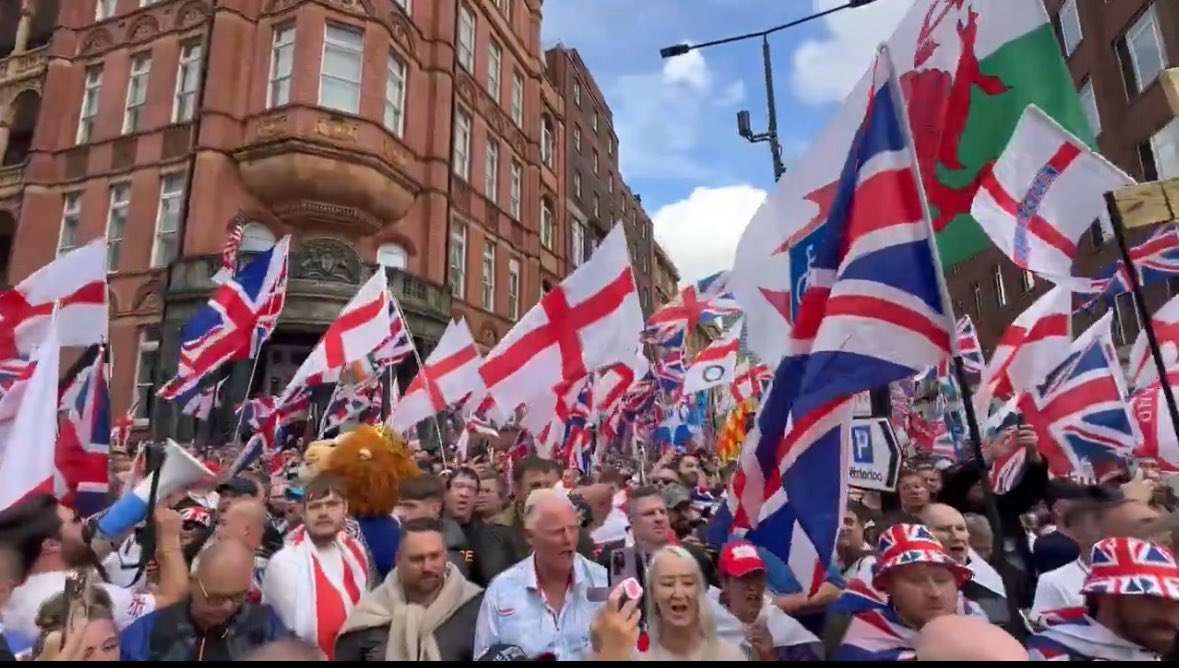 trainwithclass's tweet image. Who looks more menacing? #UniteTheKingdom