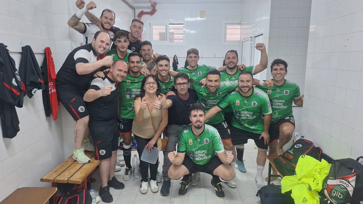 Temporada 24/25
2 División Nacional B 
Grupo IV
Jornada 1

<a href="/AdbargasOficial/">AD Bargas FS</a> 1-2 <a href="/grupolopez14/">GrupoLopezBolañosFS</a> 

Apa ⚽️
<a href="/roman_cory12/">Roman</a> ⚽️

+3 en un partido muy trabajado de todo el equipo. Seguimos 💪🏻

#elsentimientoquenosune 
#graciasportodoManuel 
#123👼🏻2💫🤍🖤❤️