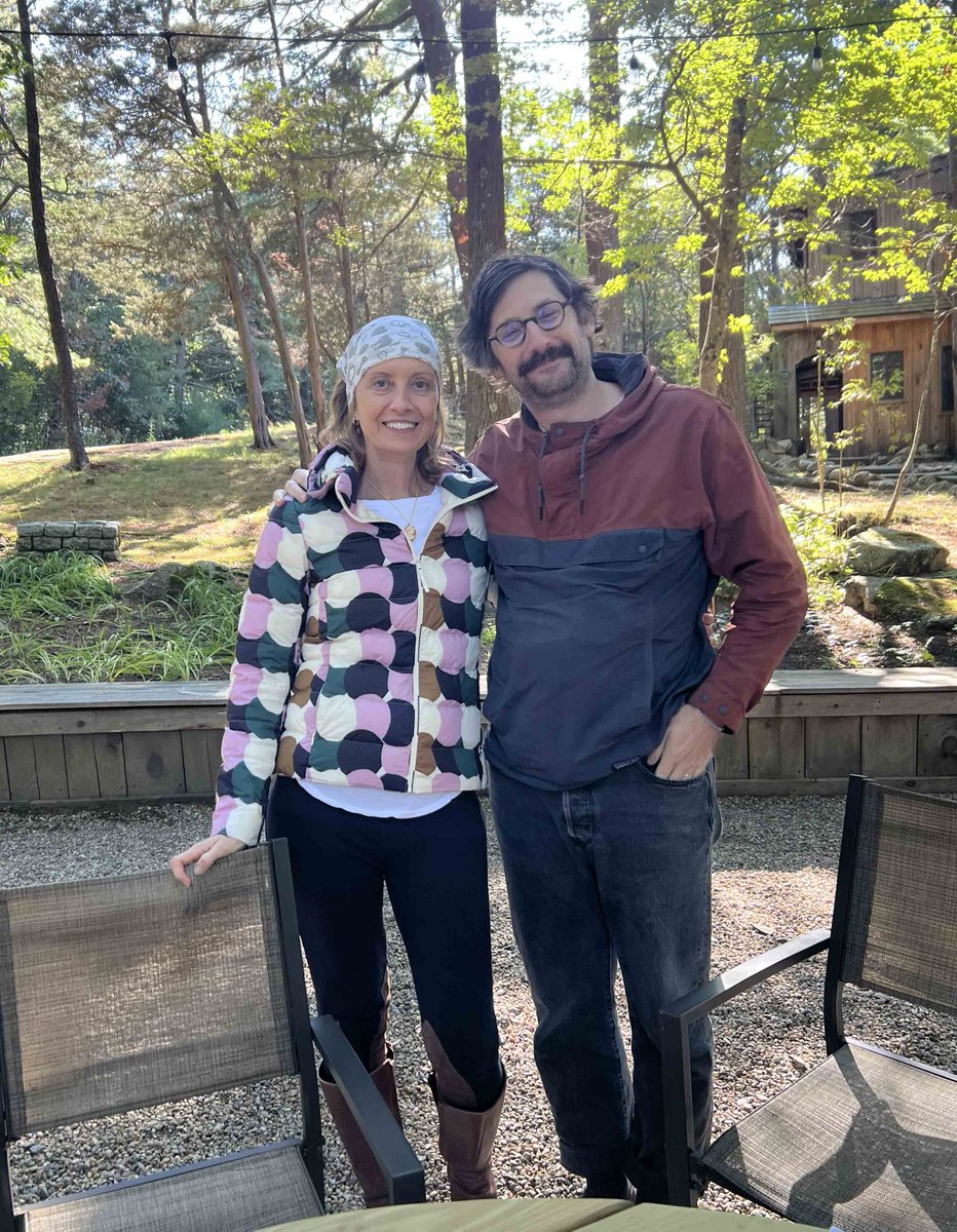 Anna Devor tweet media