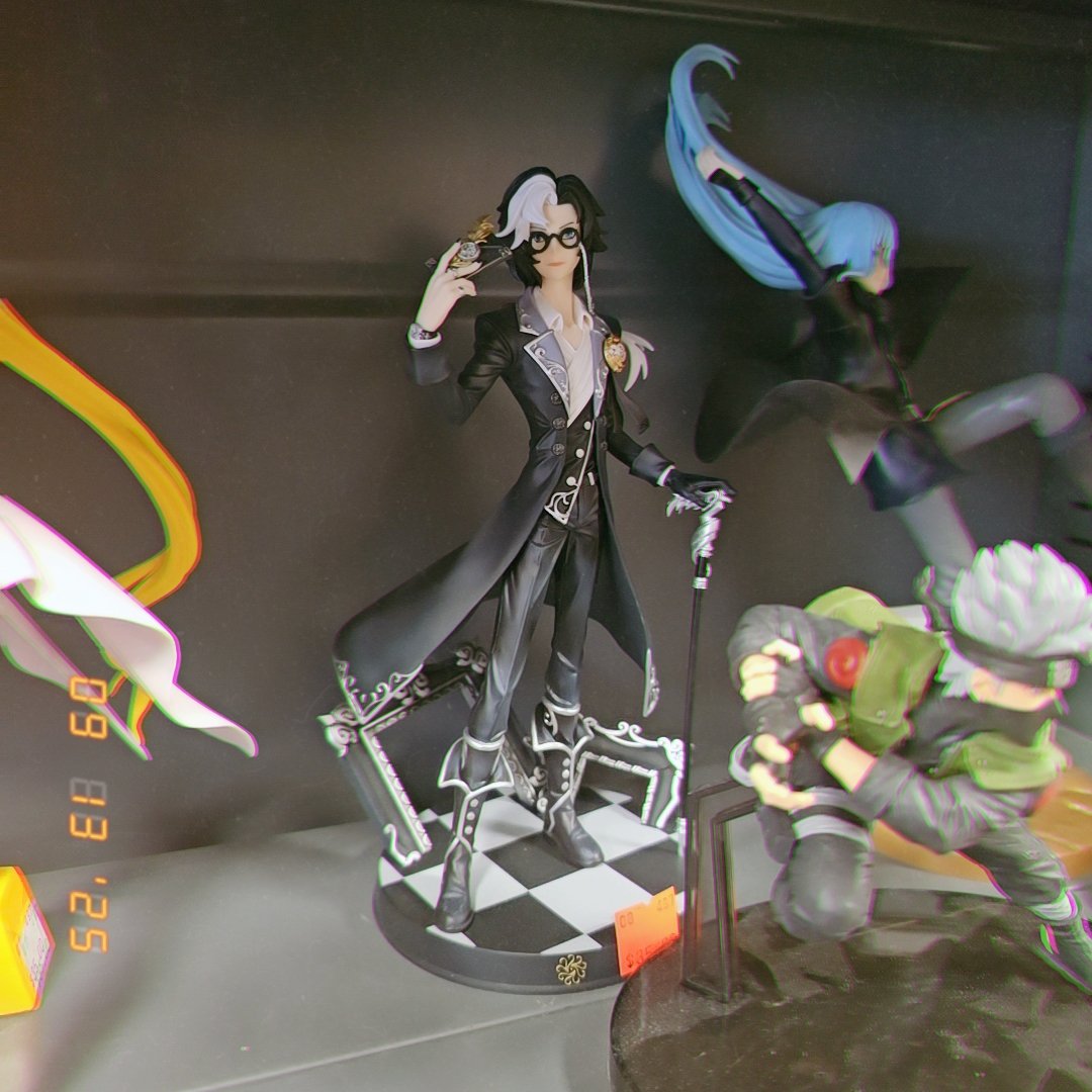 Jawdrop. Idv spotted at my local bookoff