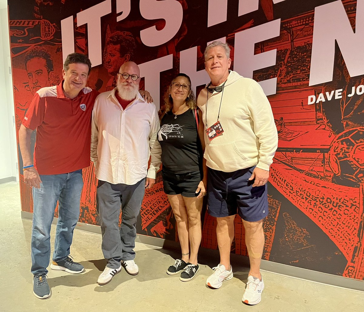 Dave Johnson tweet media