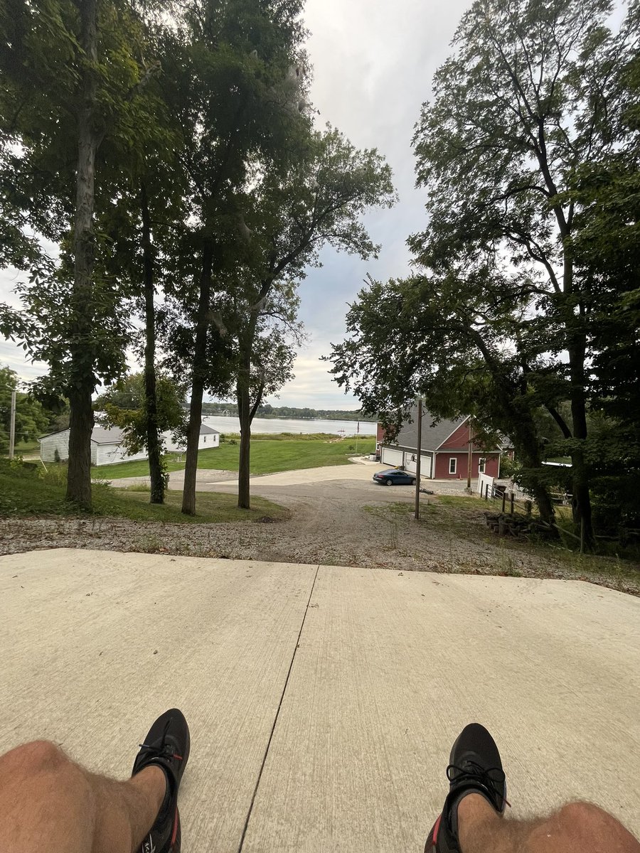 Mr_Chardz's tweet image. Perfect Saturday evening