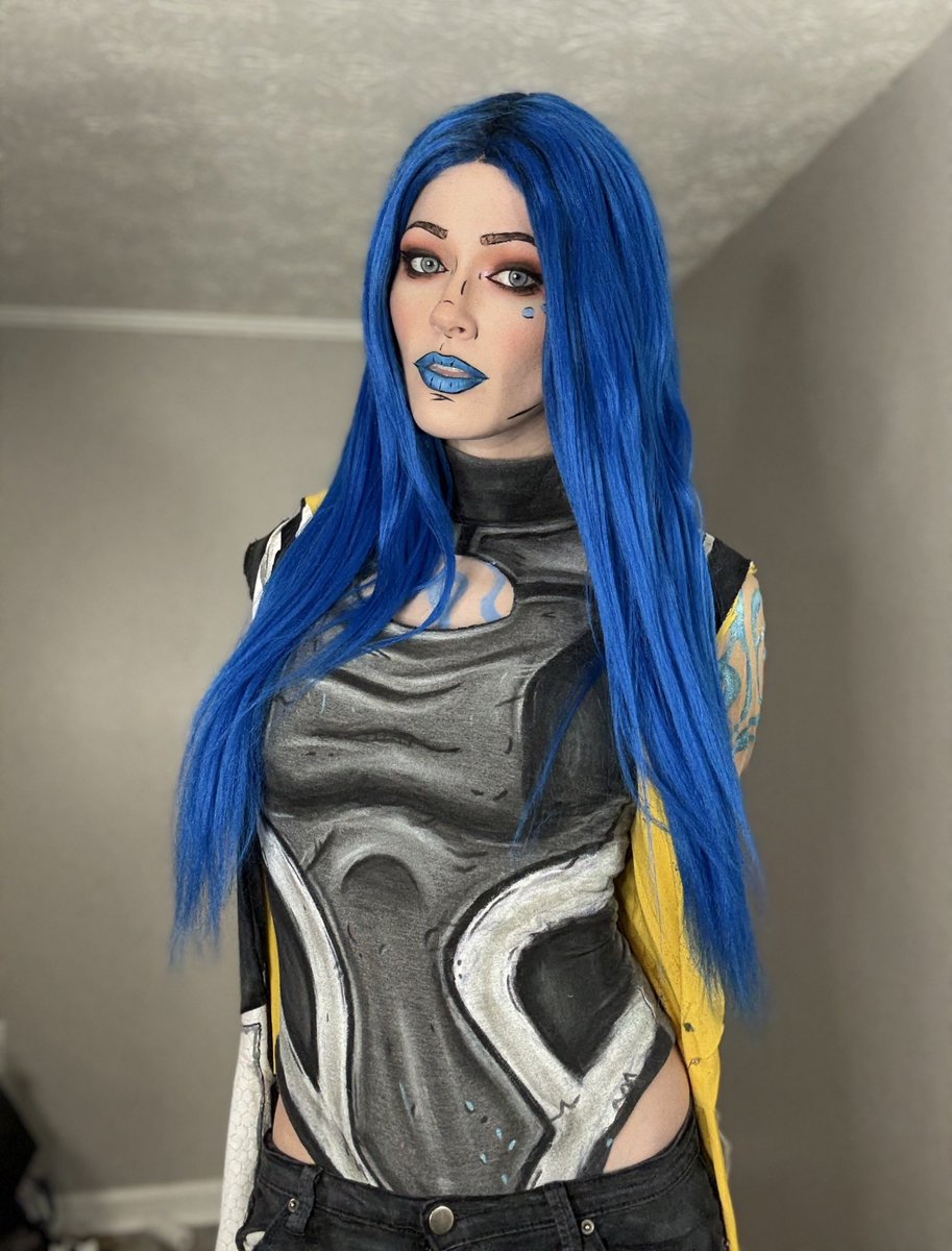 I made this costume after borderlands 3 came out and now I’m excited to see how I can top this with my borderlands 4 cosplays lol