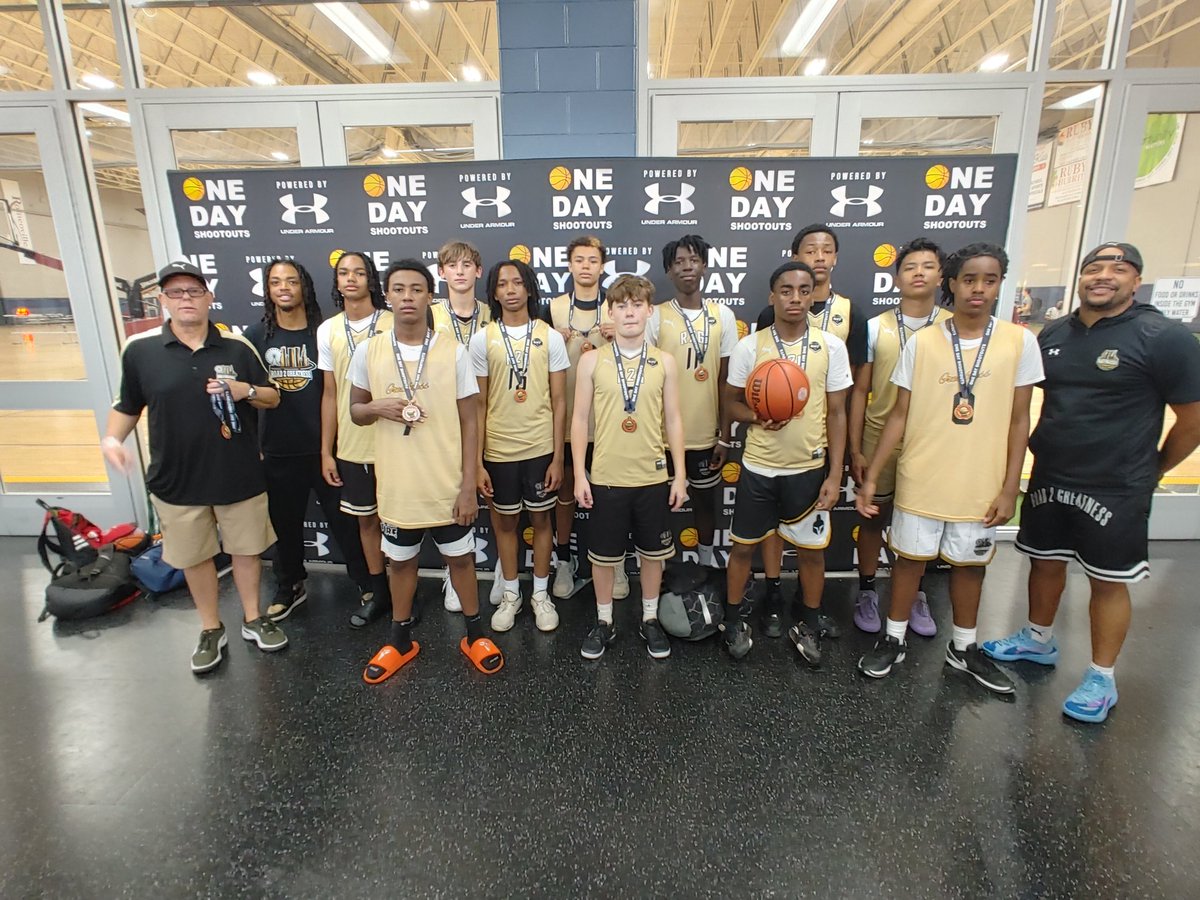 One Day Shootouts (@onedayshootouts) on Twitter photo 🏆Congrats to Road 2 Greatness Gold HS Boys Red Champion at today's  Fall Tip-off. 🍁
🍔NEXT: Sept 20/21 Culver’s Shootout (2-3 games).
onedayshootouts.com 🏆Congrats to Road 2 Greatness Gold HS Boys Red Champion at today's  Fall Tip-off. 🍁
🍔NEXT: Sept 20/21 Culver’s Shootout (2-3 games).
onedayshootouts.com