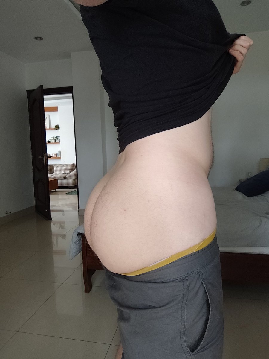 BubbleButtGoals tweet media