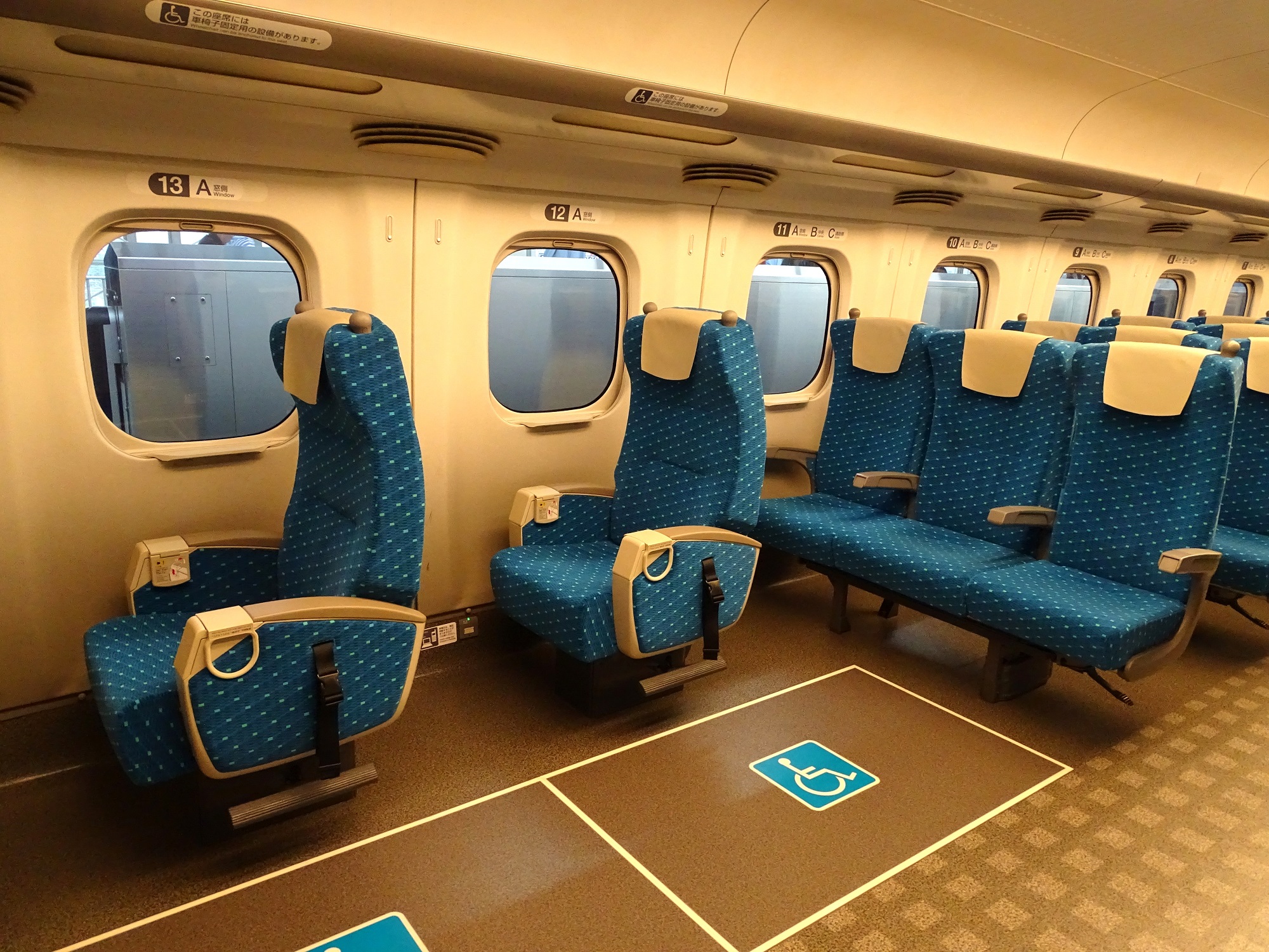 ＴＯ MＩＸ　　ＪＲ14 700系座席車 TO MIX JR14 700系座席車 TO MIX JR14 700系座席車 - 鉄道模型