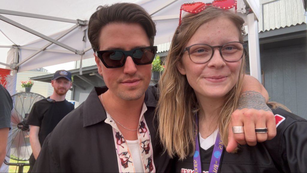 happiest of birthdays <a href="/1LoganHenderson/">L̶O̶G̶A̶N̶</a> i hope you have the best day ever! thank you for being the sweetest ever! can’t wait to see what the future holds! love ya always❤️🫶🏼