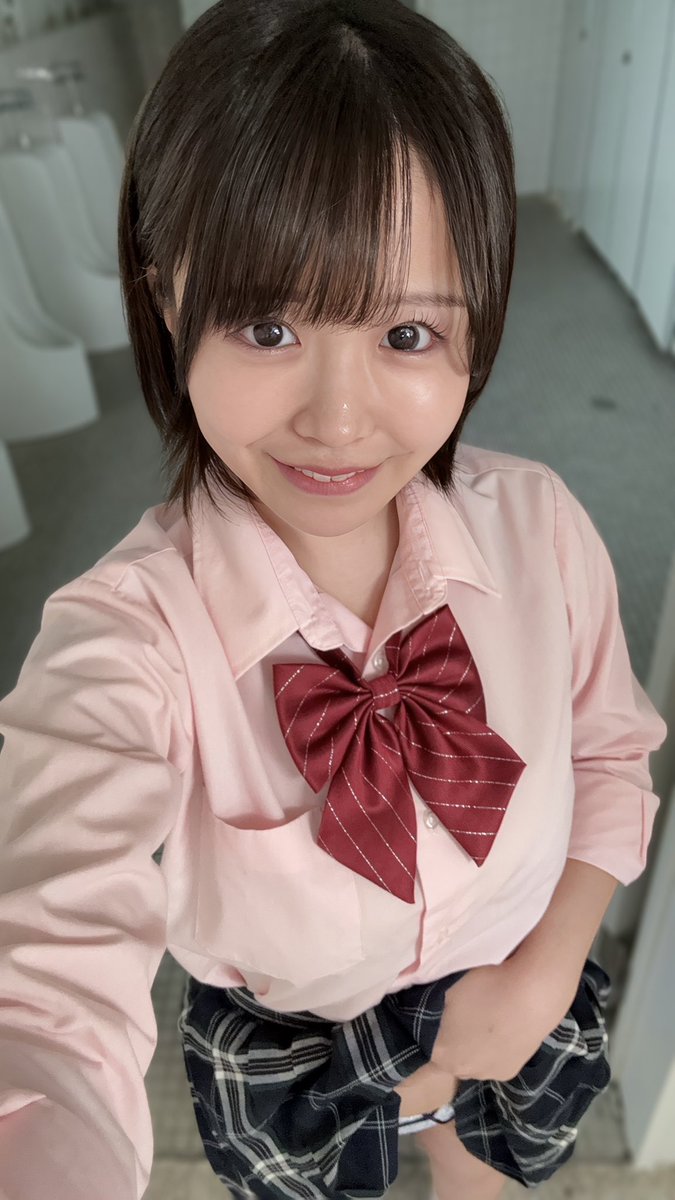 k4shi_konatsu's tweet photo. ここでしよ   ♡ https://t.co/xW46PFifHA