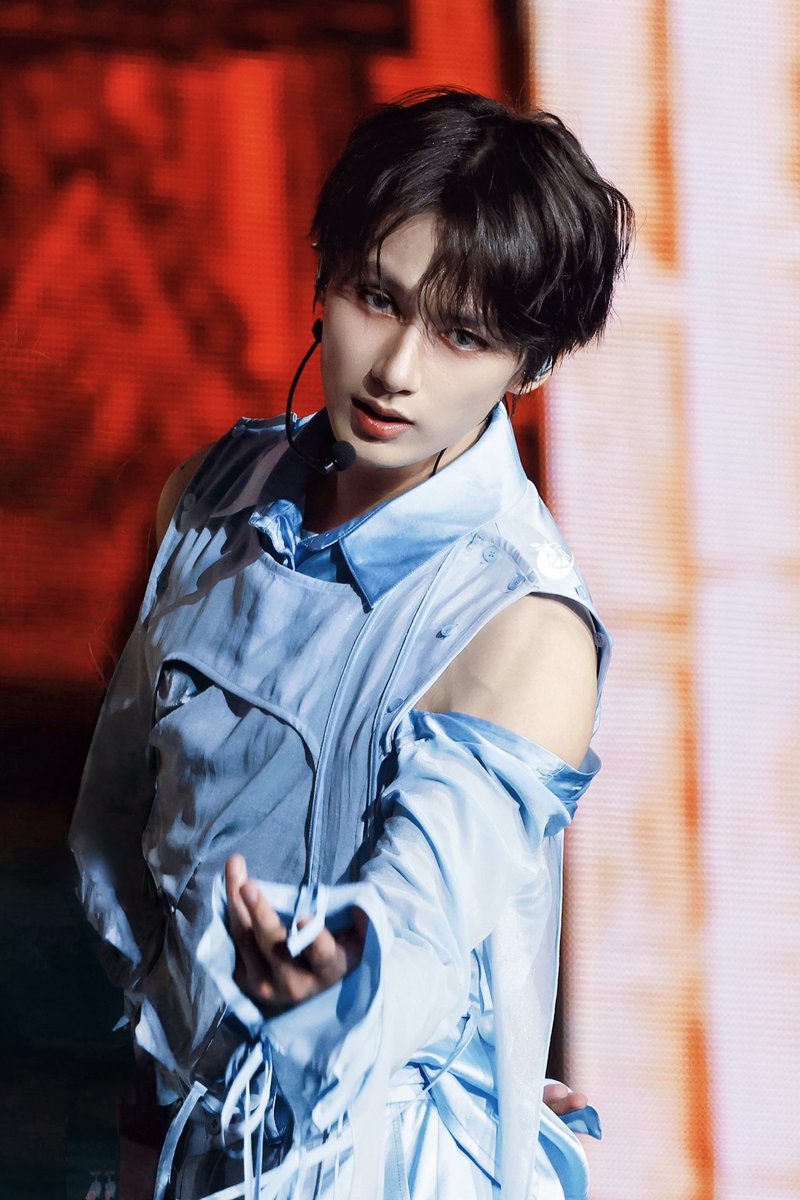 God
#文俊辉 #文俊辉jun #seventeen_jun #seventeenjun #seventeenjunhui #준 #문준휘 #ジュン