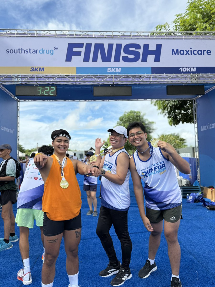 Run for wellness, run for love.❤️
#runforwellness2025 
#unleashgreatness