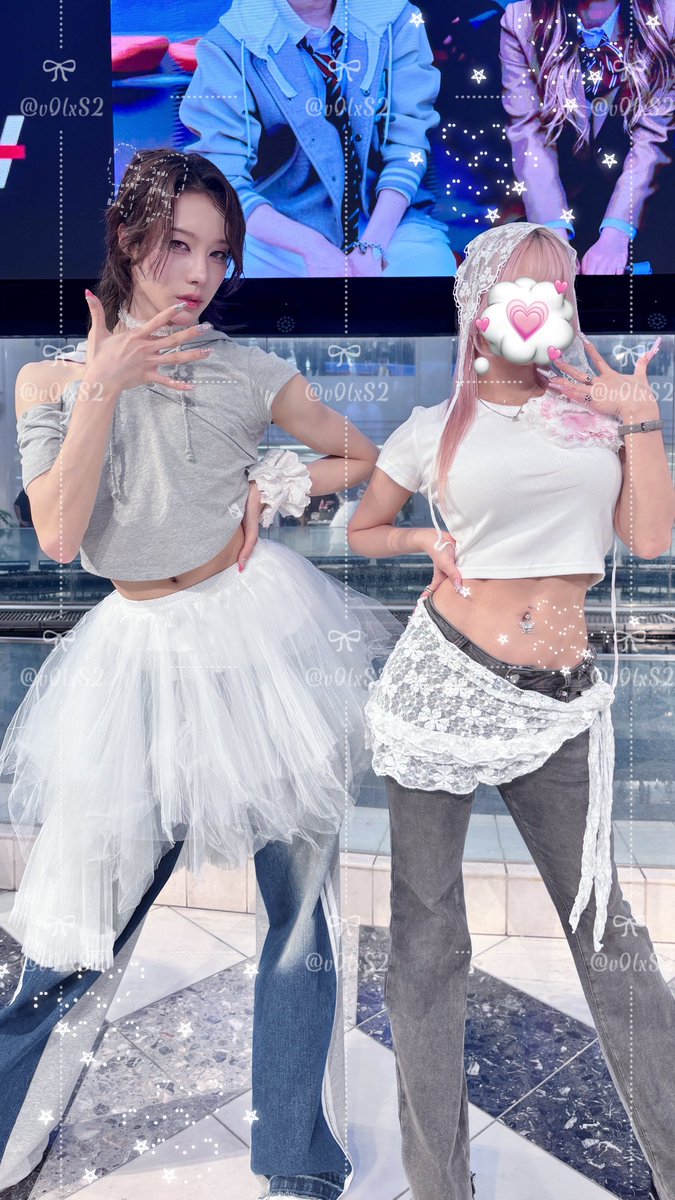 v0lxS2's tweet photo. 20250911 🦋💞🩰🦢🫧

JAPAN LIVE 2025 SUMMER ‘𝘟𝘟𝘟𝘟:-𝘗’ 
 in 池袋サンシャインシティ 噴水広場

#XLOV #엑스러브 #RUI #루이 #ルイ
#WUMUTI #HYUN #HARU #우무티 #현 #하루 https://t.co/Y5HjFO5m8k