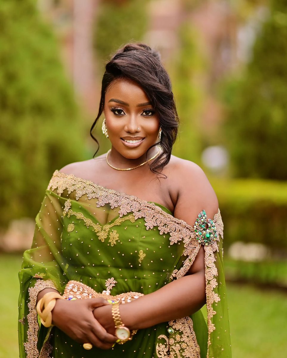 AvatarDesigns53's tweet photo. For all your bridal wear, we have you sorted. Passby pioneer mall pf53 https://t.co/p0A3fRID9H