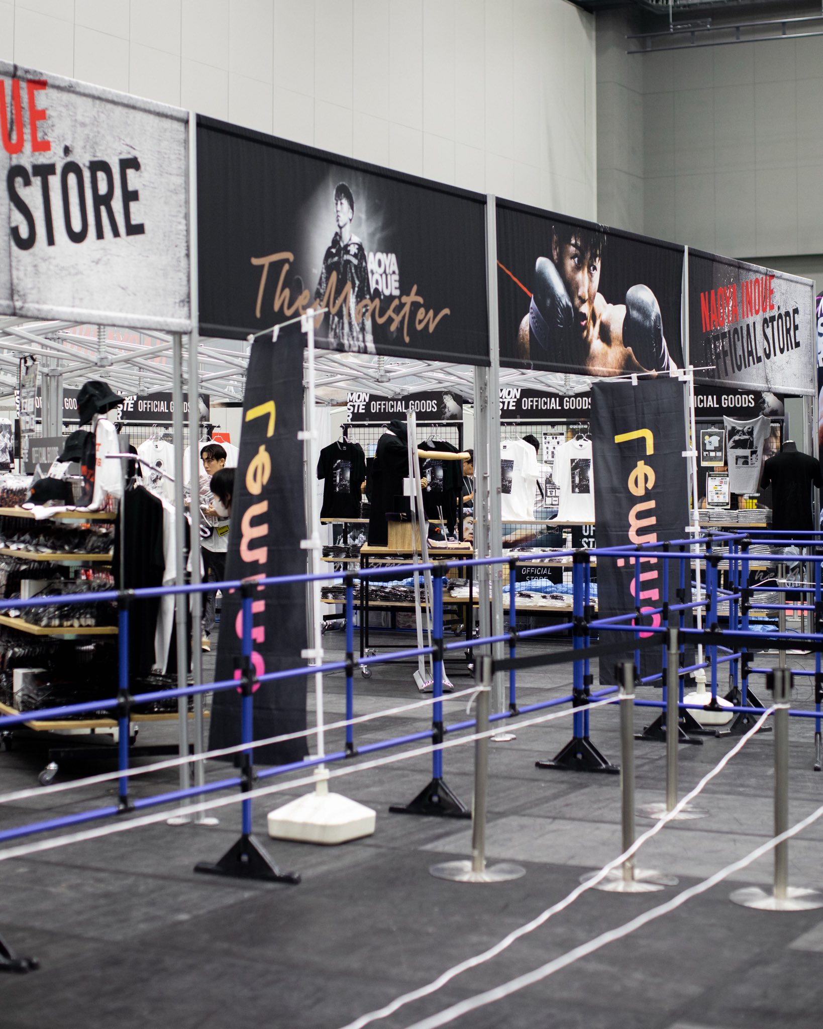 【井上尚弥90枚限定カード】2023BBM、マグネットローダー、スタンド付き❗️ 井上尚弥90枚限定カード】2023BBM、マグネットローダー