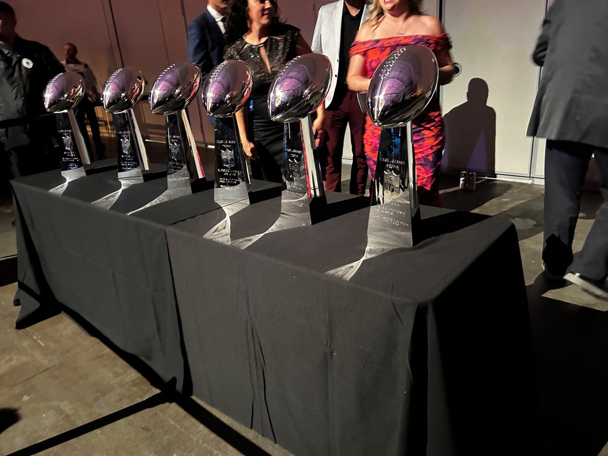 Dr. Karyn Grace tweet media