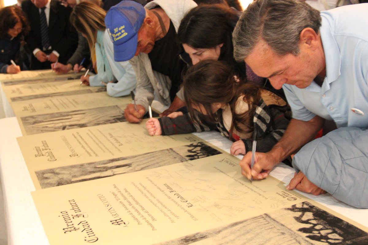CIUDAD FUTURA 2025 
El jueves 11 de septiembre, participamos de la entrega de los premios Ciudad Futura que otorga desde el año 2016 el Museo Quinquela Martín a destacados vecinos y personalidades, acompañando Martin Scotto, presindente de El Trapito.