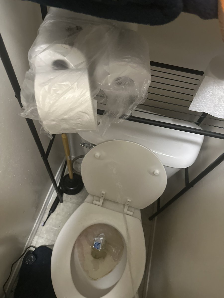 esullivan193's tweet image. THE BANK IS OPEN