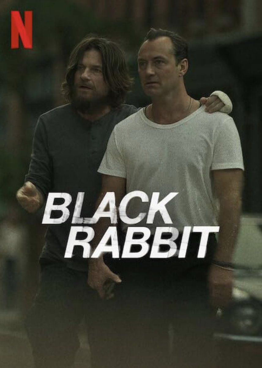 Black Rabbit
مسلسل جديد على نتفلكس عن أخوين غامضين داخل العالم السري للمطاعم بنيويورك..
أسرار، خيانة، توتر عالي، ومخاطر ما تتوقعها..