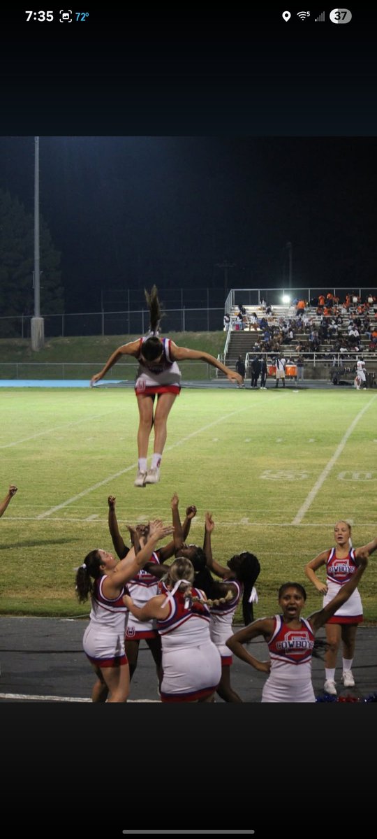 Fun Times in the "The Hole" at Sumner High.  Cowboys and Cowgirls are Flying High!!  Week 3 vs Loranger is up next!!  #FN5GL #Sweepstakes <a href="/TMobile/">T-Mobile</a>