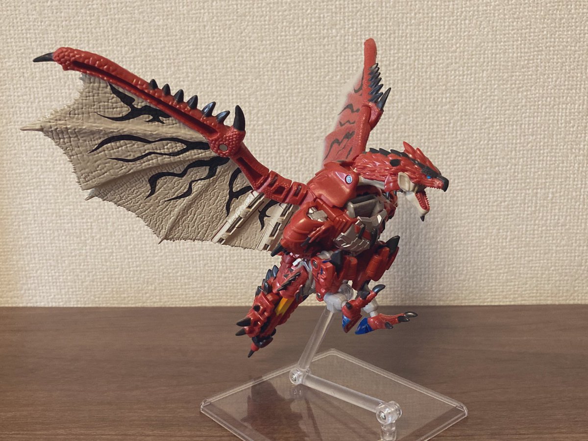 pul_paca's tweet image. やっぱスタンド使うとカッコいいな