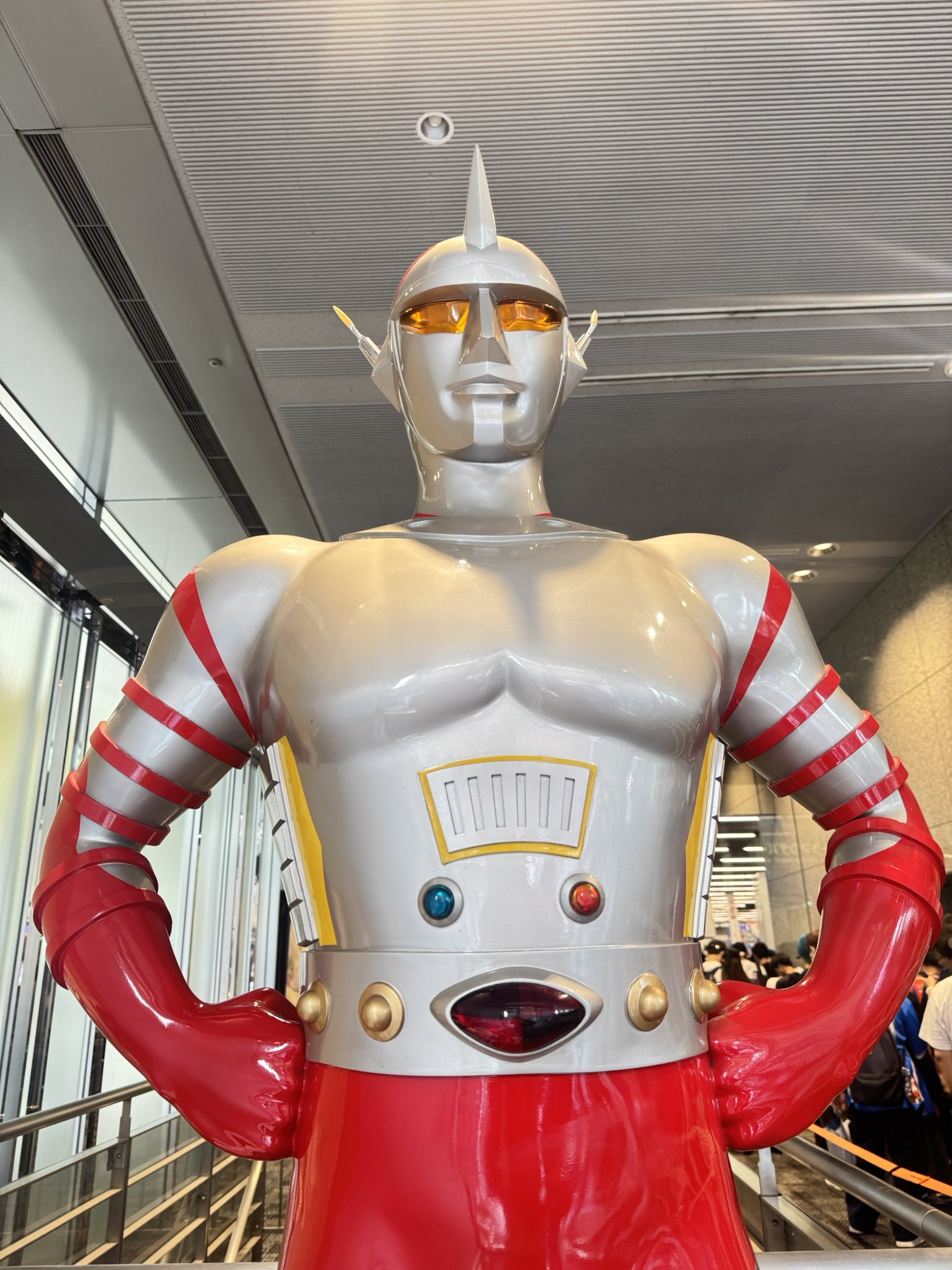 シンビンショップ ケムール人三輪車 ネオライム × フレイム