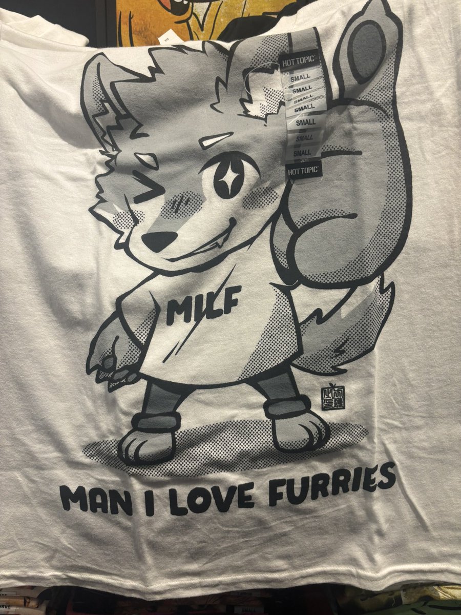 I’m dying 
#furry #furryart #hotopic