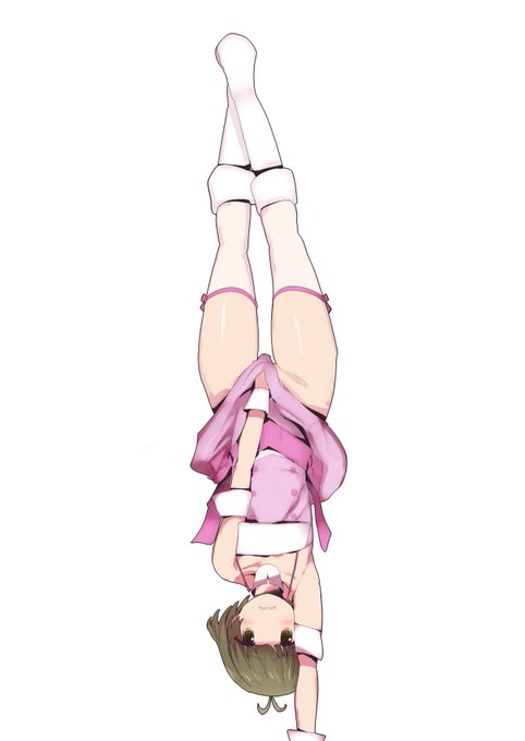 逆立ちしてみた
もっと太ももおおきくてよかったかな 