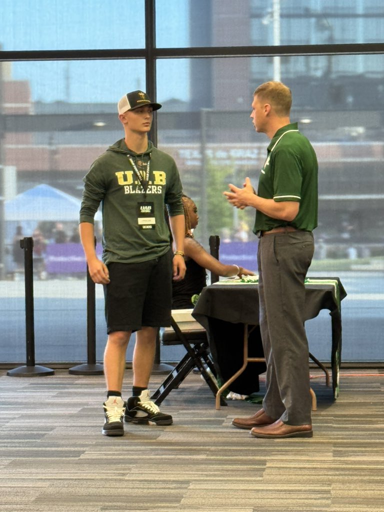 CarsonLewis2027QB tweet media