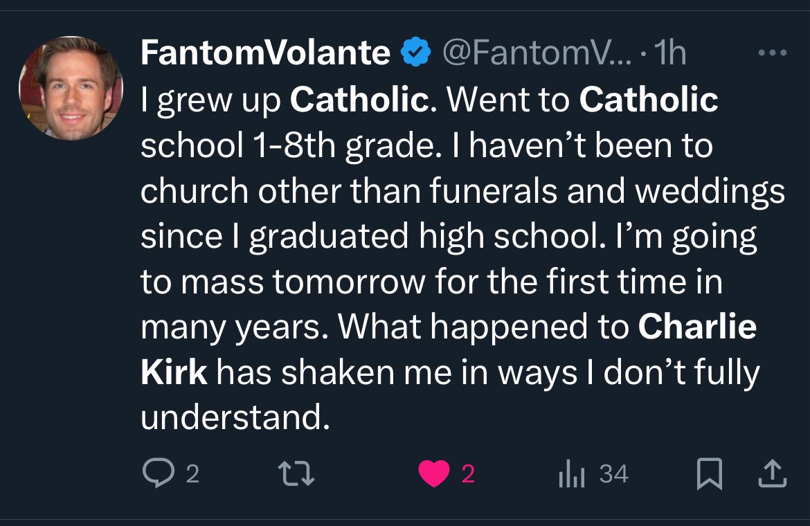 CforCatholics's tweet image. Charlie’s death is bringing many souls back to the Catholic Church. Praise God!
Christ King of the Universe!