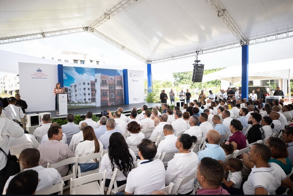JoanHerreraSDO's tweet photo. 608 apartamentos más a nuestra gente Santo Domingo Oeste gracias a @luisabinader https://t.co/gL7ZEv5tx8