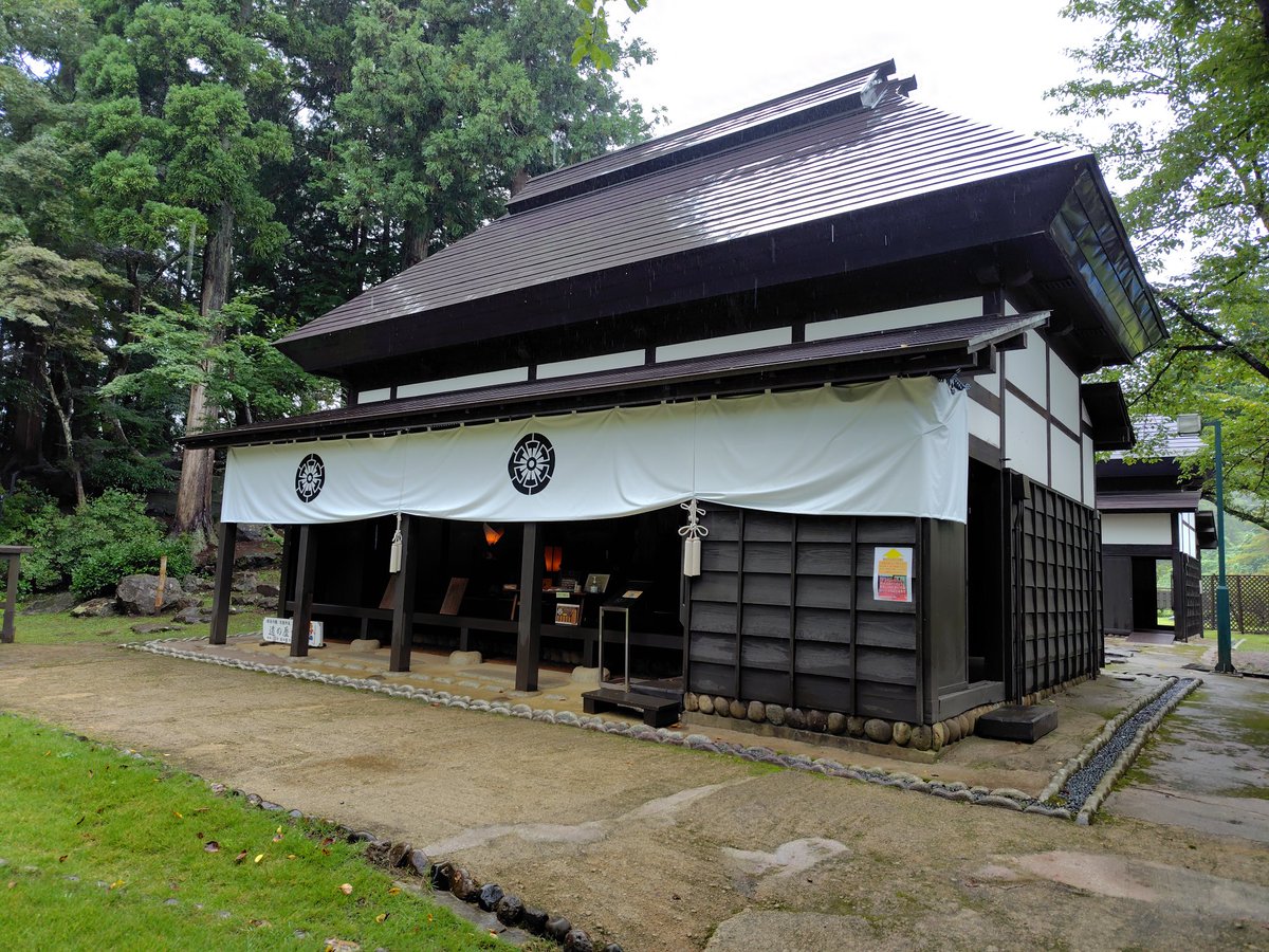 悪天候なので、関川の関所の資料館を見学です。長野と新潟の県境で、昔は信濃と越後の国境、北国街道の関所となってます。資料館の展示も興味深いものが多く、とても面白かったです。
