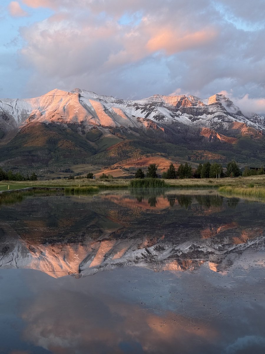 Absolutely incredible scenes in Telluride this evening! #cowx
