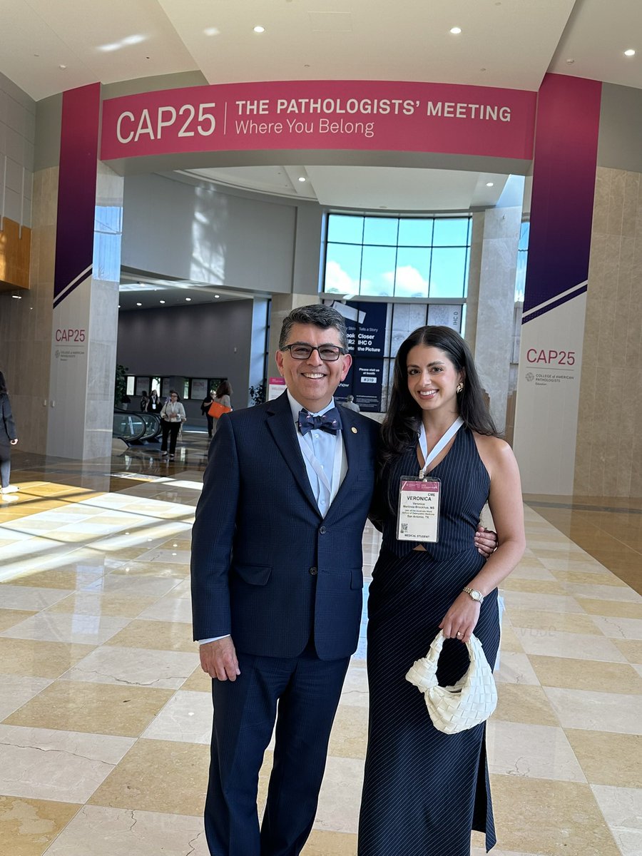 Incredibly proud to be attending the #CAP25 <a href="/Pathologists/">CAPathologists</a> annual meeting with my daughter <a href="/_VeronicaNMB/">Veronica Martinez-Brockhus, MS</a> - looking forward to amazing educational sessions and reconnecting with peers and colleagues #pathology #whereyoubelong #prouddad 🔬