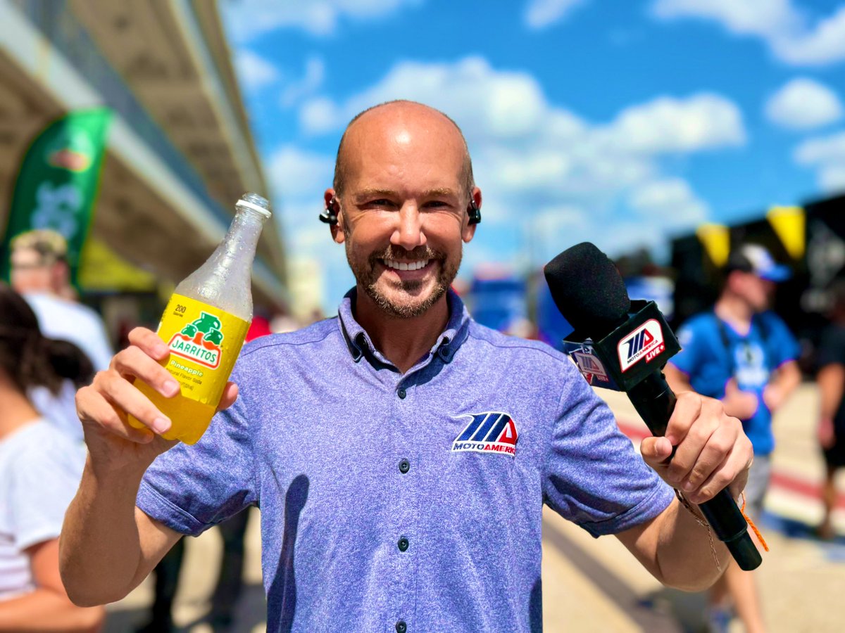 mhillofficial's tweet image. Thanks to @Jarritos I felt #SuperGood during today’s #MikeontheMic 🍍 

Bring on tomorrow 🥊