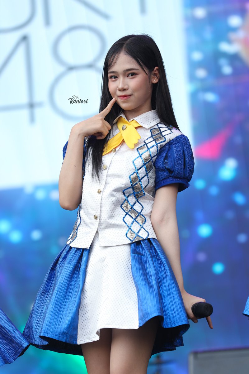 Ranto (@rantovl) on Twitter photo Happy birthday sesama warga Bekasi <a href="/AR_LanaJKT48/">Aurhel Alana</a>! Wish you all the best!
#StepsToSpotl19ht Happy birthday sesama warga Bekasi <a href="/AR_LanaJKT48/">Aurhel Alana</a>! Wish you all the best!
#StepsToSpotl19ht