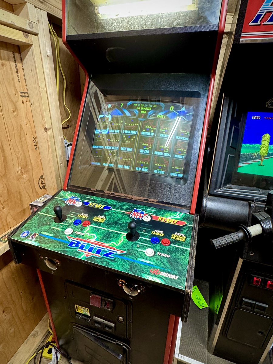 Finally got to put the Blitz control panel on the MK2 cab. Need to fix the joysticks, but it’s fun. Wiring was butchered, took hours to sort. Now to cut some other panels to switch in and out. #blitz #arcadegames #RETROGAMING #gameroom