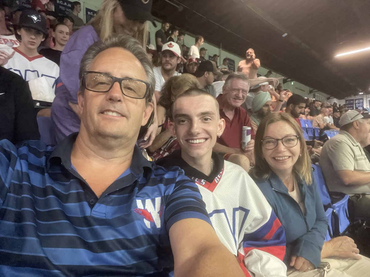 bootstrap20's tweet image. Just got off a plane from Italy and headed to QPA to witness the @Salmonbellies fight for our 25th Mann Cup. 

#WeBelieve