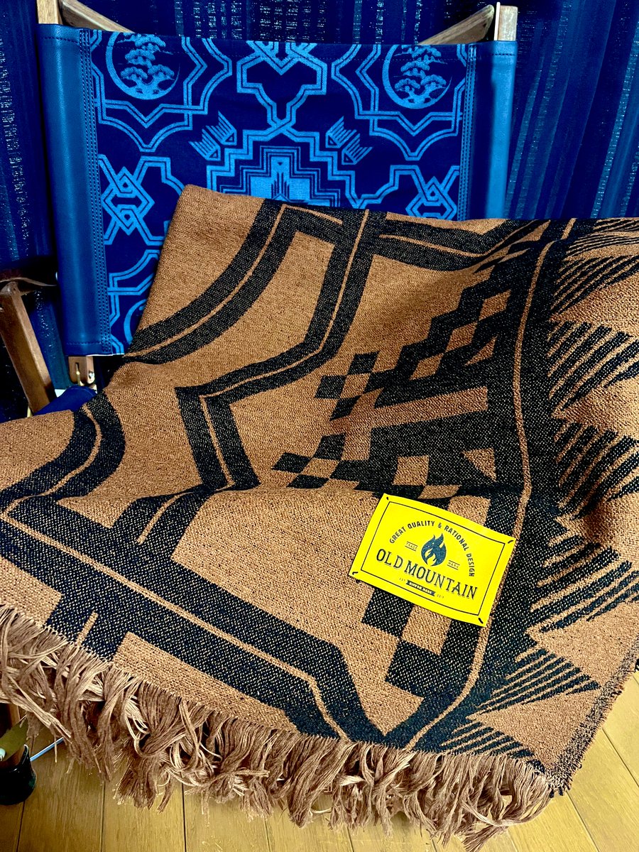 ino_camp_'s tweet photo. 紆余曲折ありまして
4ヶ月経って
ようやくラグが届きました🐪
楽しみに待ってたので嬉すぃ✨
#コットンラグ
#oldmountain https://t.co/Y8VvWq4Jgx
