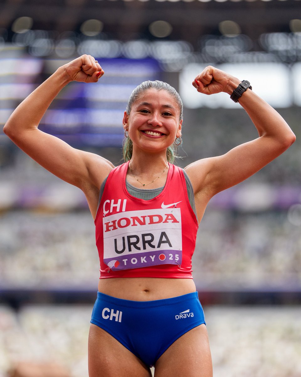 Team Chile (@teamchile_coch) on Twitter photo ¡TREMENDO ESFUERZO! 🫶🏻🫶🏻
La maratonista Nicole Urra fue 59º en la maratón del Mundial de Tokio 🇯🇵, tras parar el cronometro en 2h 58:05.
Fue el estreno de Nicole en un Campeonato del Mundo 👏🏻.
#VamosTeamChile 🇨🇱 ¡TREMENDO ESFUERZO! 🫶🏻🫶🏻
La maratonista Nicole Urra fue 59º en la maratón del Mundial de Tokio 🇯🇵, tras parar el cronometro en 2h 58:05.
Fue el estreno de Nicole en un Campeonato del Mundo 👏🏻.
#VamosTeamChile 🇨🇱