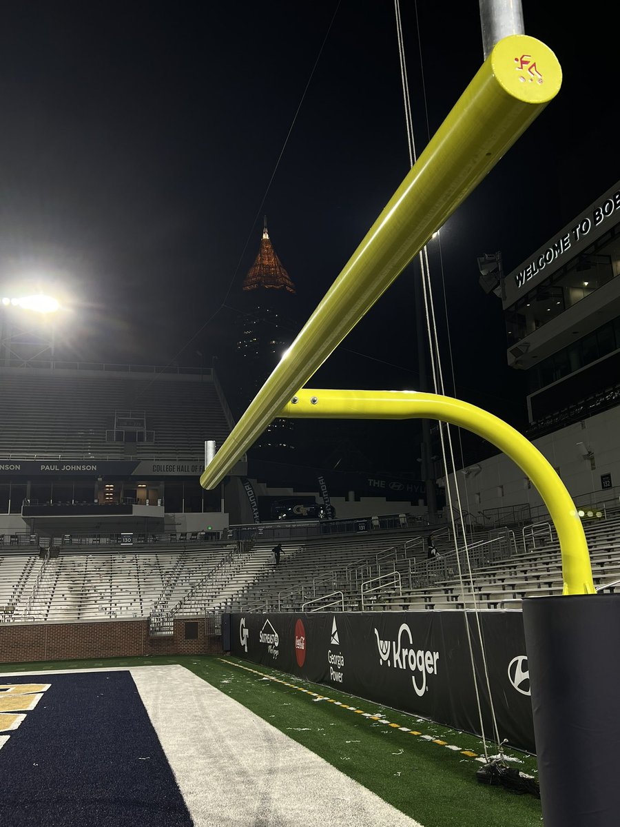 Good night post 😴

#StingEm 🐝