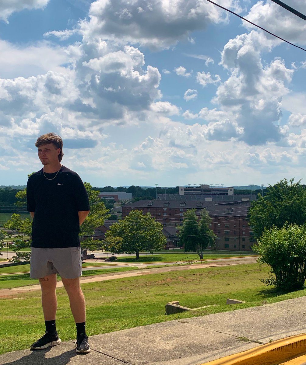 Mark J. Hernandez tweet media