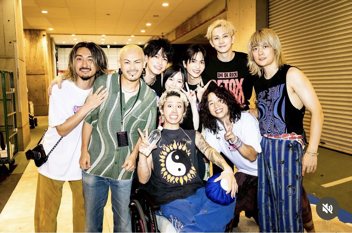 TAKA - Search / X