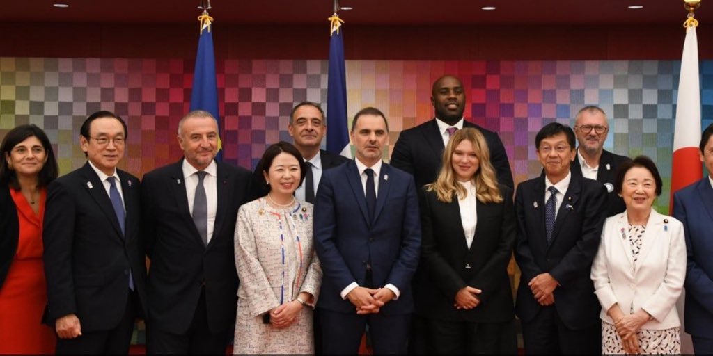 Photos de groupe <a href="/franceexpo2025/">France Expo 2025 Osaka</a>