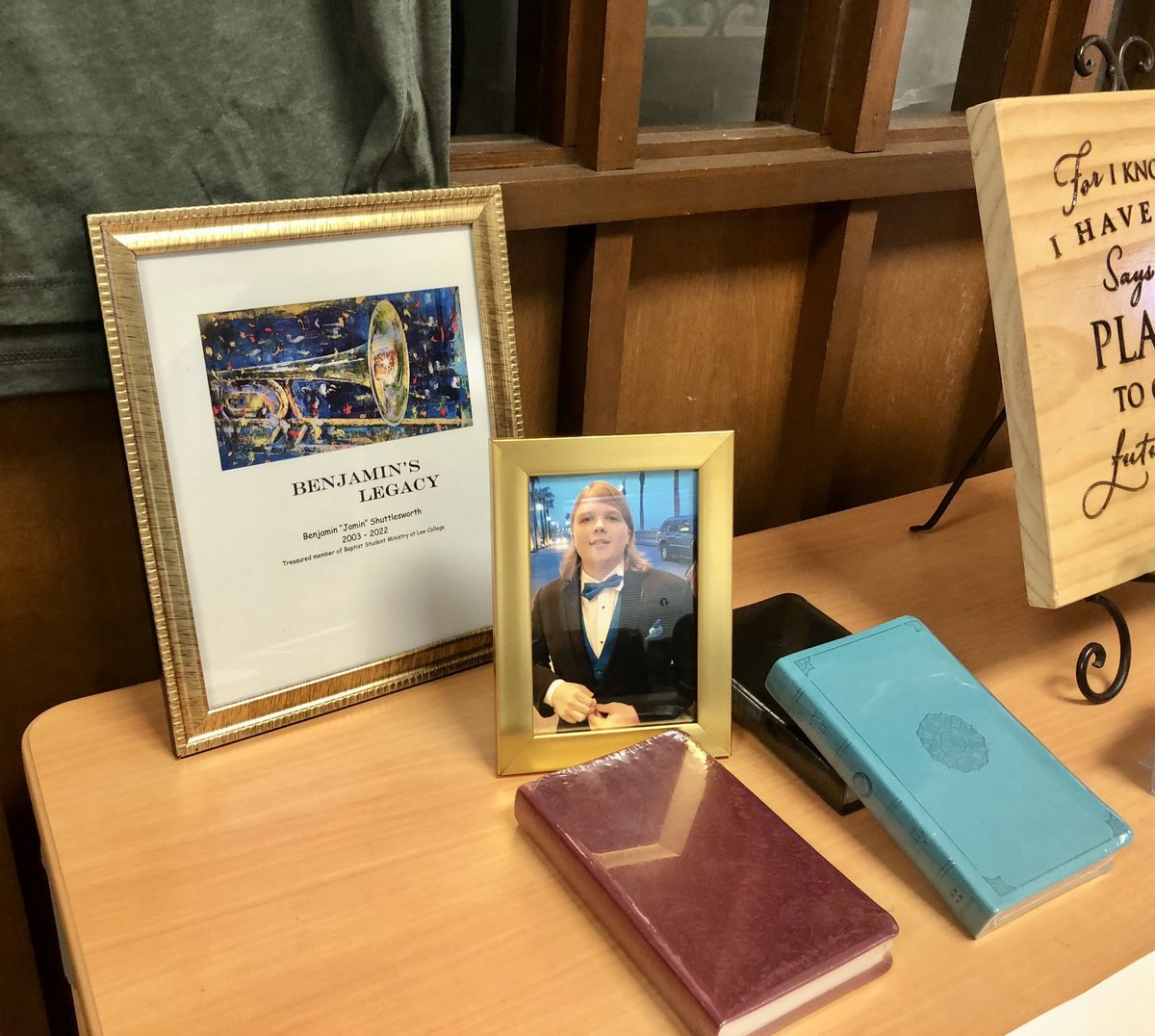 parsonjay's tweet image. We are still providing Bibles for the students at Lee College in memory of my son Benjamin and using his own funds that he left behind. I was blessed to share briefly with the students this week about my son and his love of the Bible.