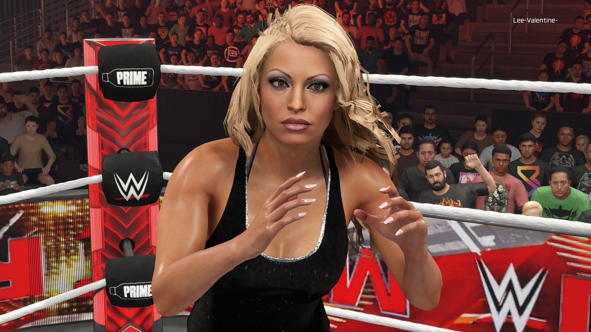 This new Trish I'm working on might be my favorite version of my caw yet. 🥰
