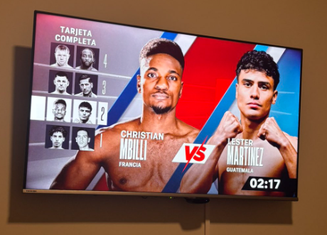 NuestroDiario's tweet photo. LÉSTER EN CAMINO AL CUADRILÁERO 🇬🇹💥🥊

 La espera está por terminar, el guatemalteco Léster Martínez será presentado oficialmente para pelerar con el francés Christian Mbilli, dentro de la cartelera de la estelar: Canelo Álvarez vs. Terence Crawford, en Las Vegas, Nevada.

📌 El combate está a minutos de iniciar, será transmitido por Netflix

📷 Captura / Netflix| #DeportesND