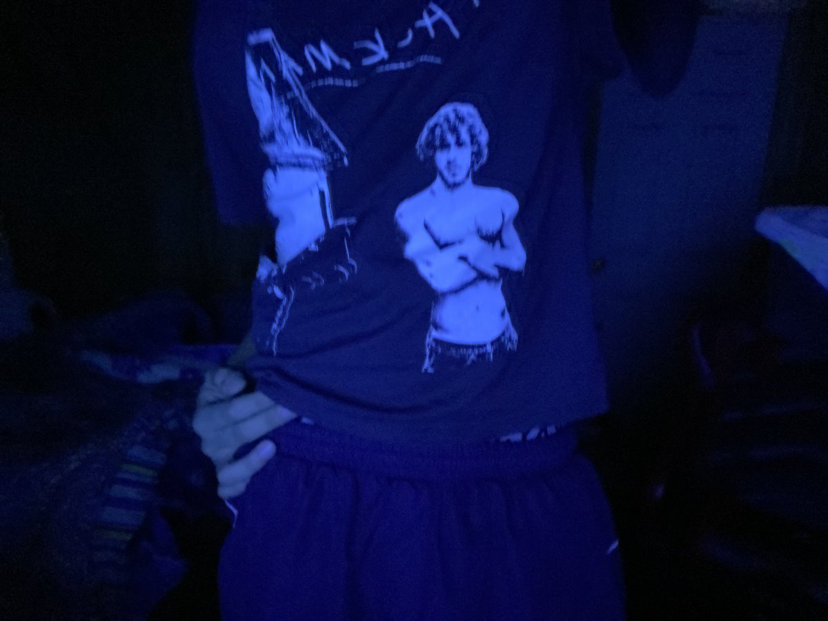 malcomunicado's tweet image. ദ്ദി ˉ͈̀꒳ˉ͈́ )✧